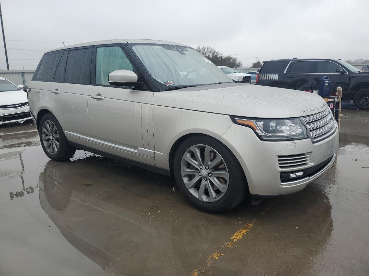 2017 Land Rover Range Rover - Image 4