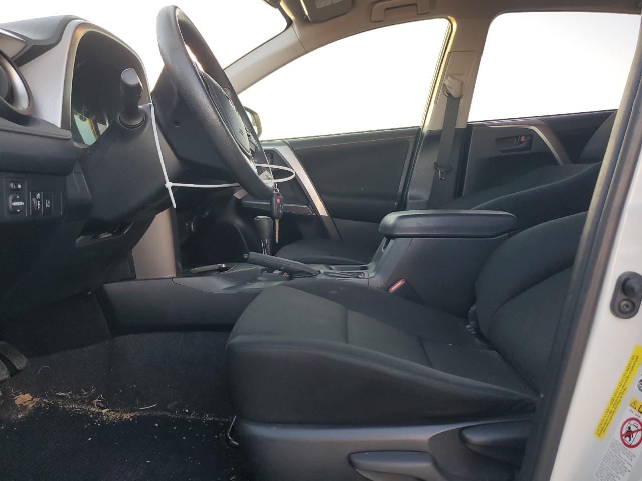 2017 Toyota RAV 4 - Image 7