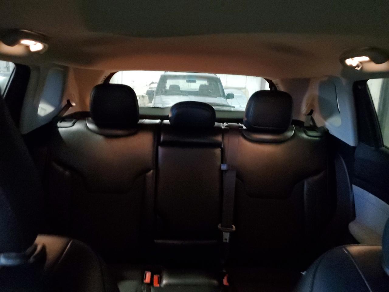 2022 Jeep Compass - Image 10