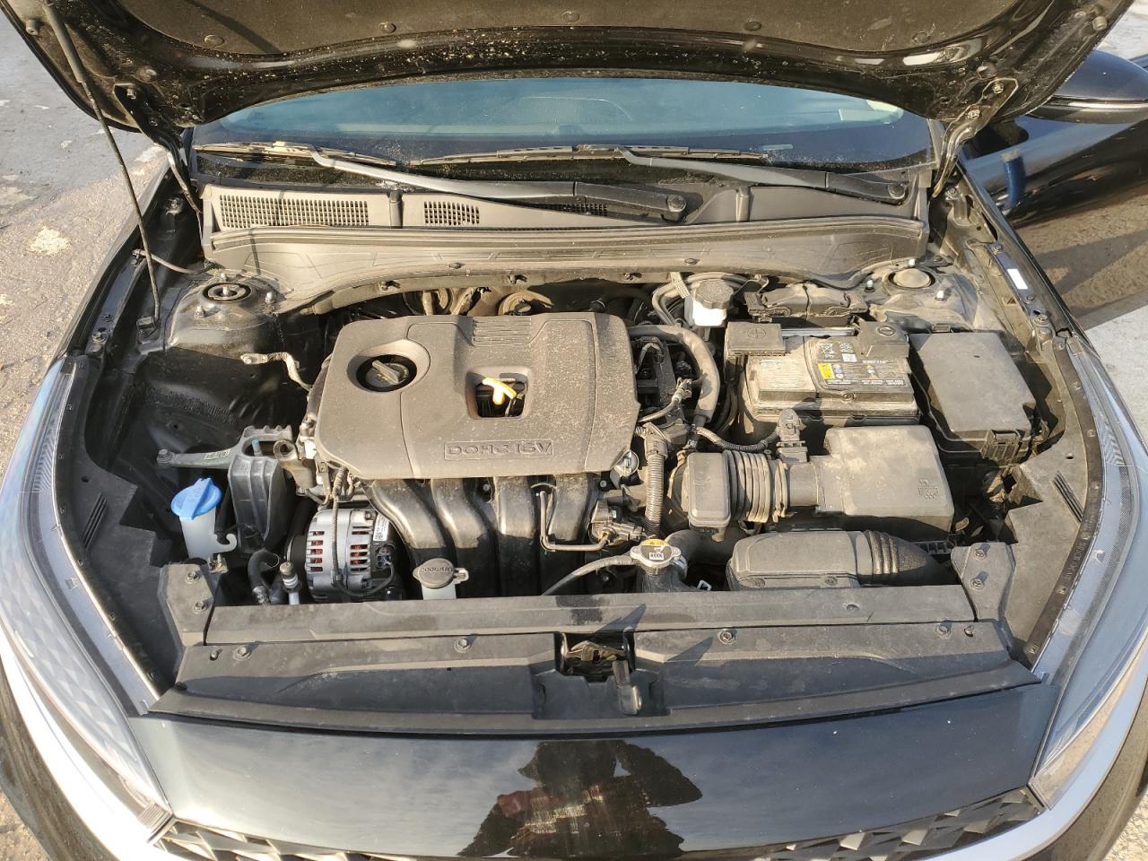 2023 Kia Forte - Image 11