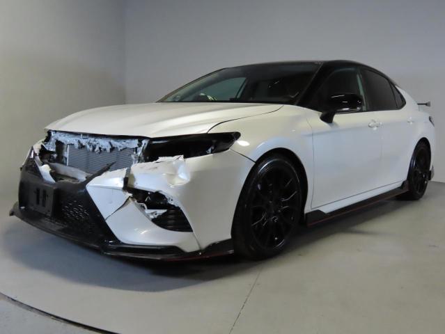  TOYOTA CAMRY 2023 Белый