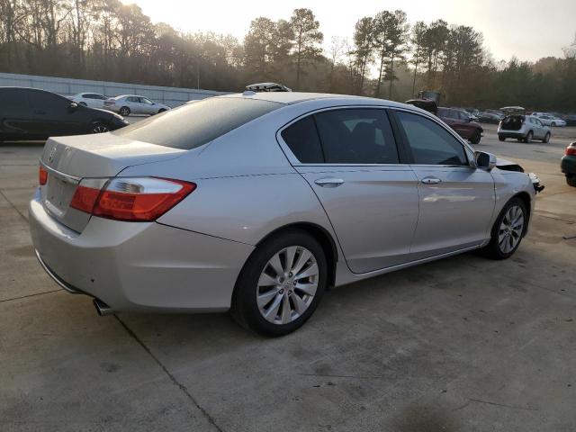 Sedans HONDA ACCORD 2013 Srebrny