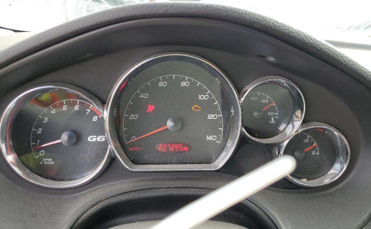 2007 Pontiac G6 - Image 9
