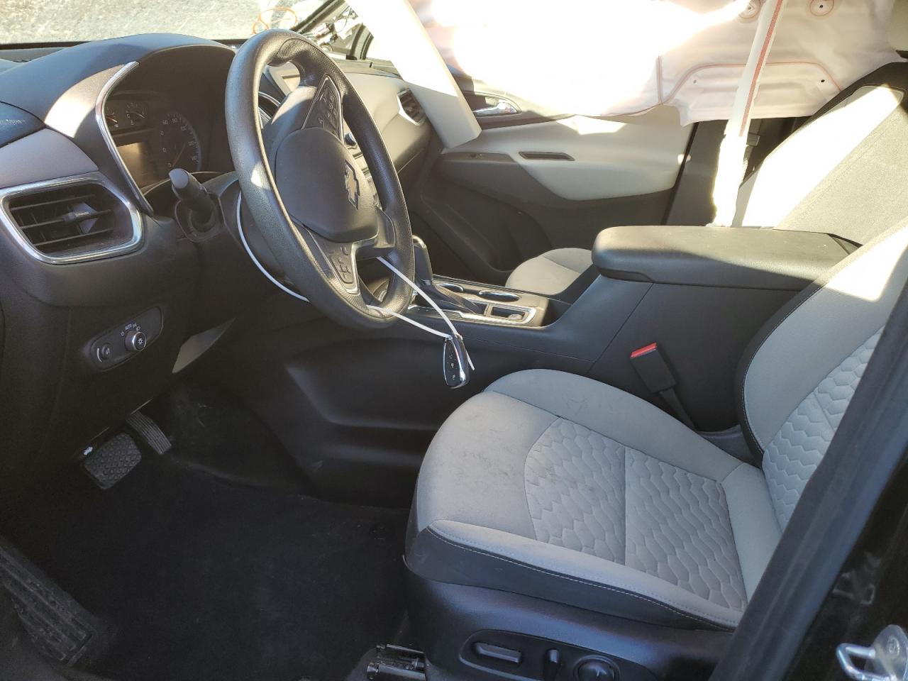 2020 Chevrolet Equinox - Image 7