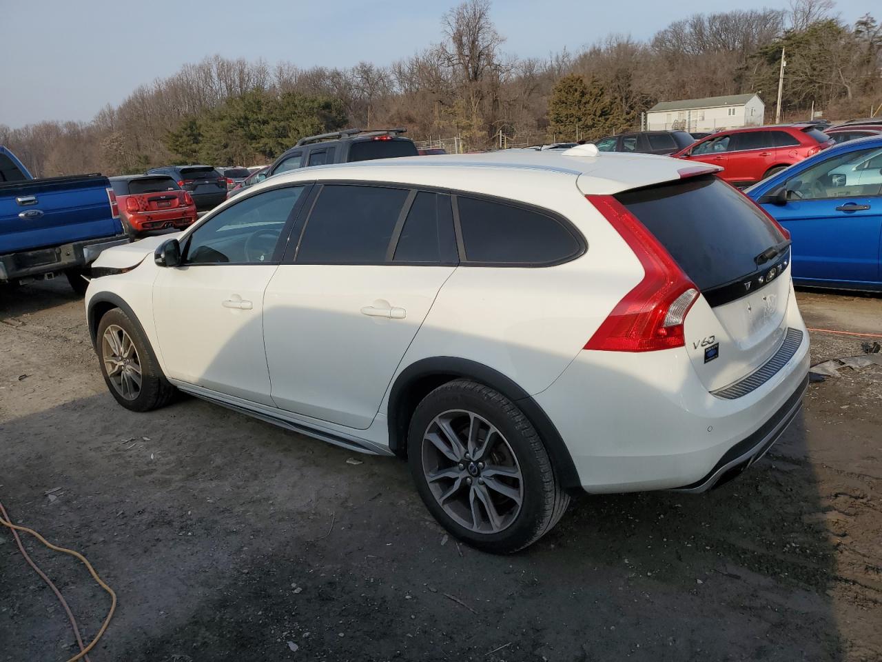 VIN YV4612HK4G1003171 2016 VOLVO V60 no.2