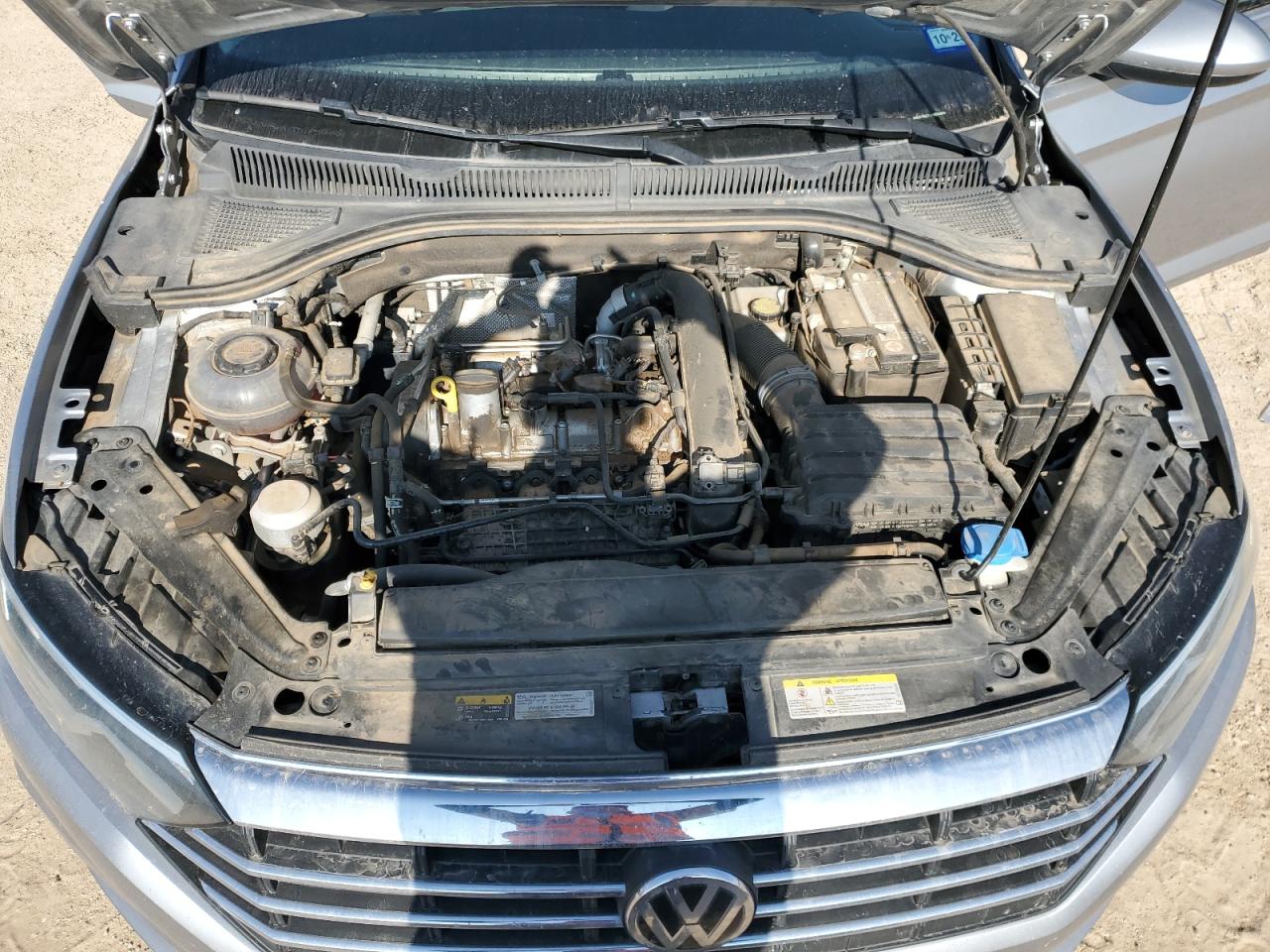 2021 Volkswagen Jetta - Image 11