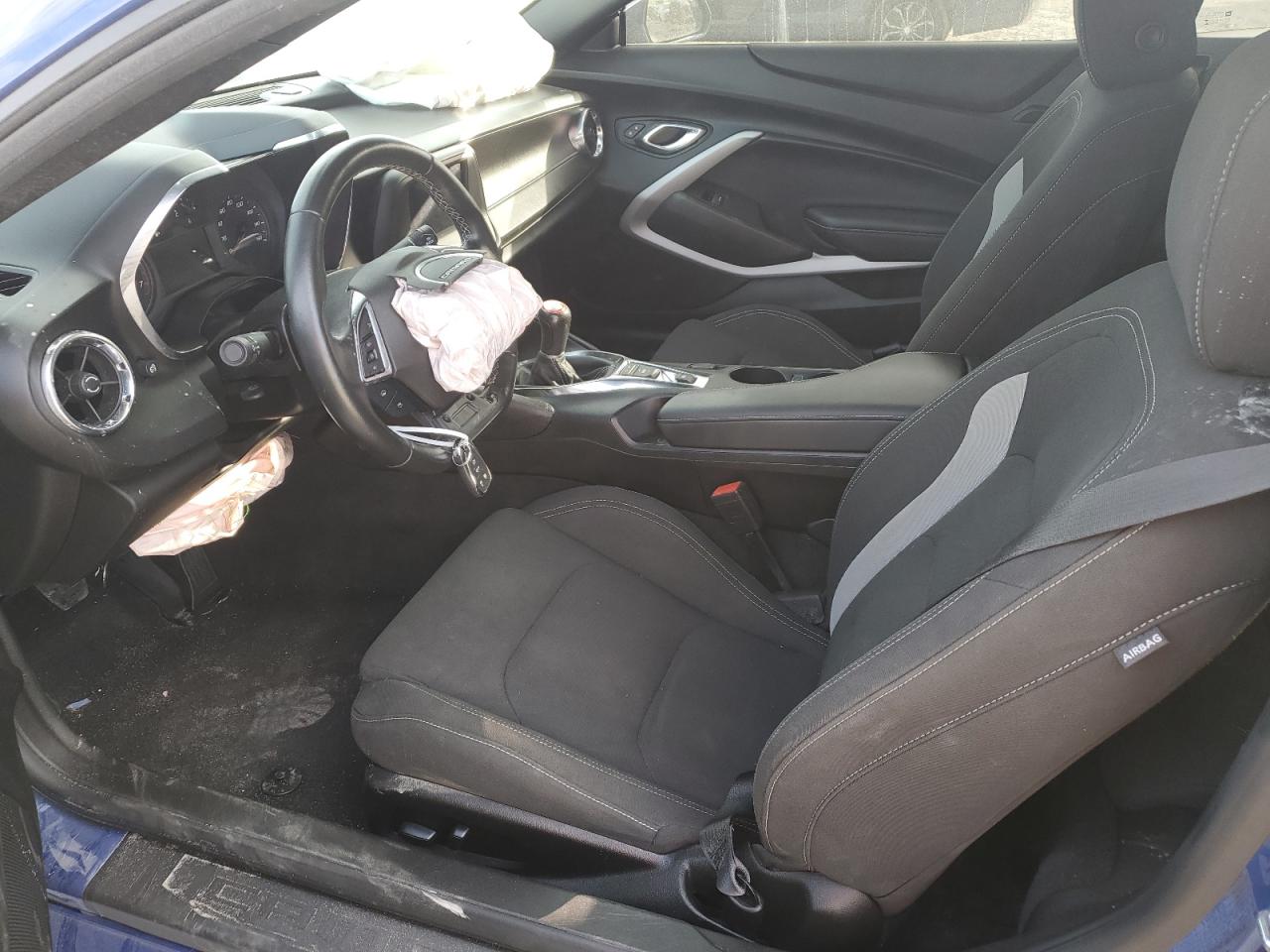 2021 Chevrolet Camaro - Image 7