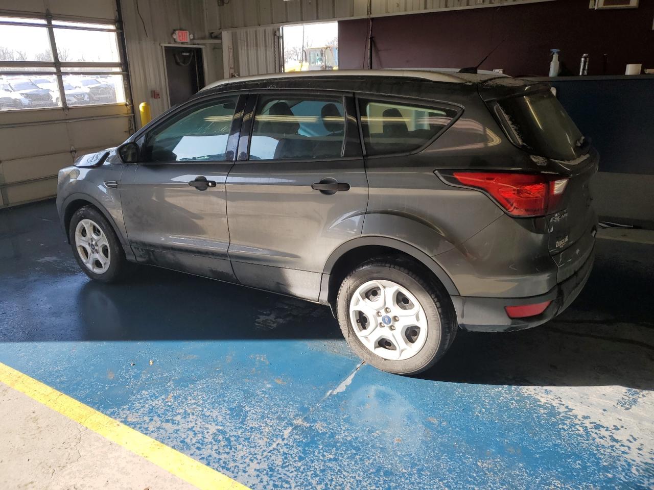 2019 Ford Escape S VIN: 1FMCU0F7XKUB55667 Lot: 84249624