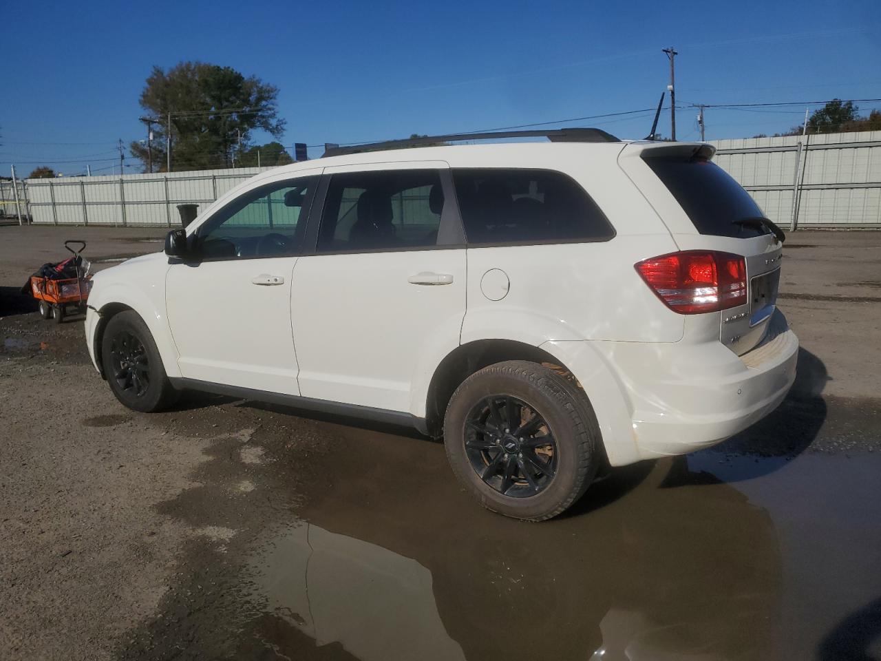 2020 Dodge Journey - Image 2