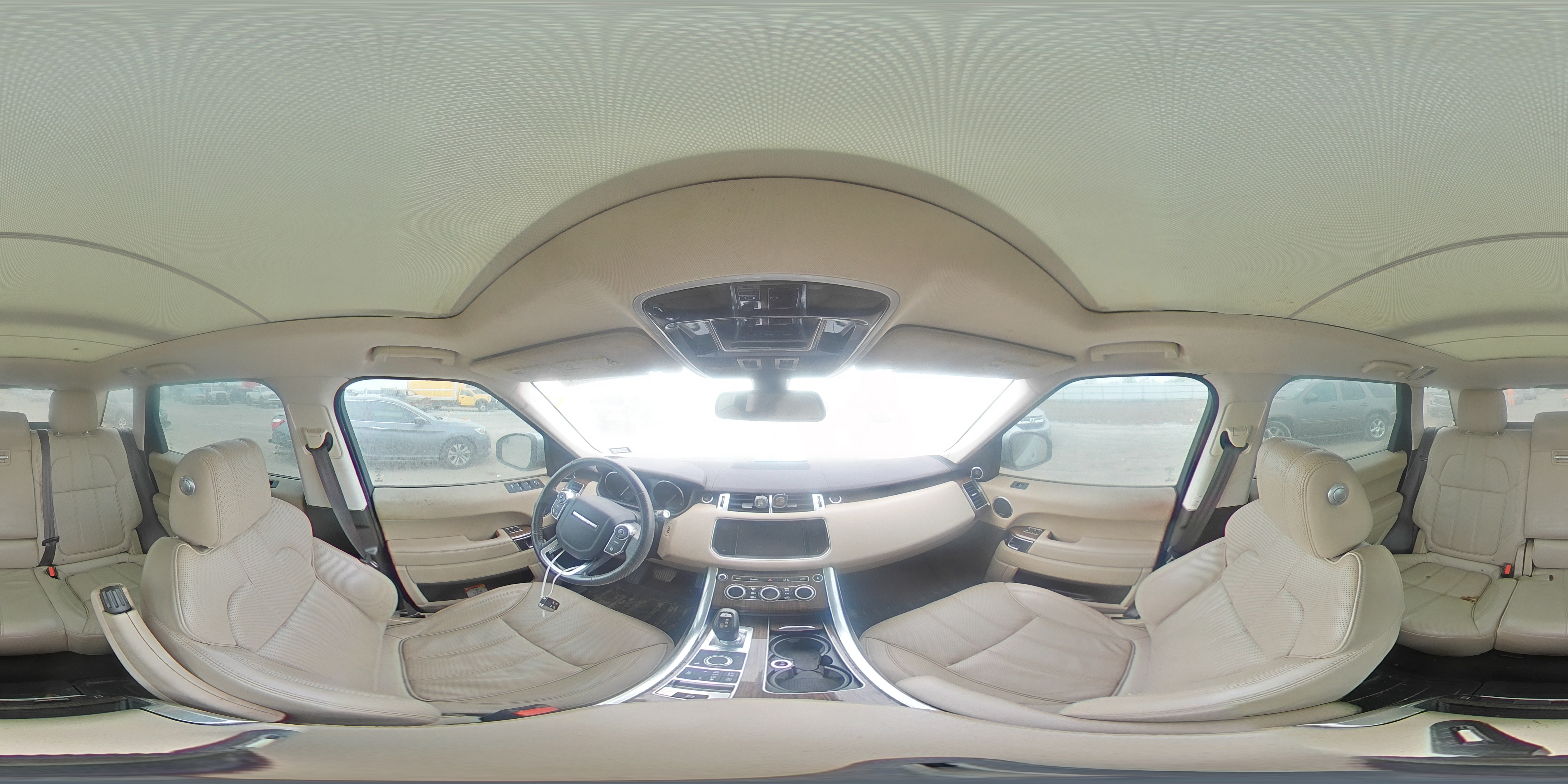2016 Land Rover Range Rover - Image 12