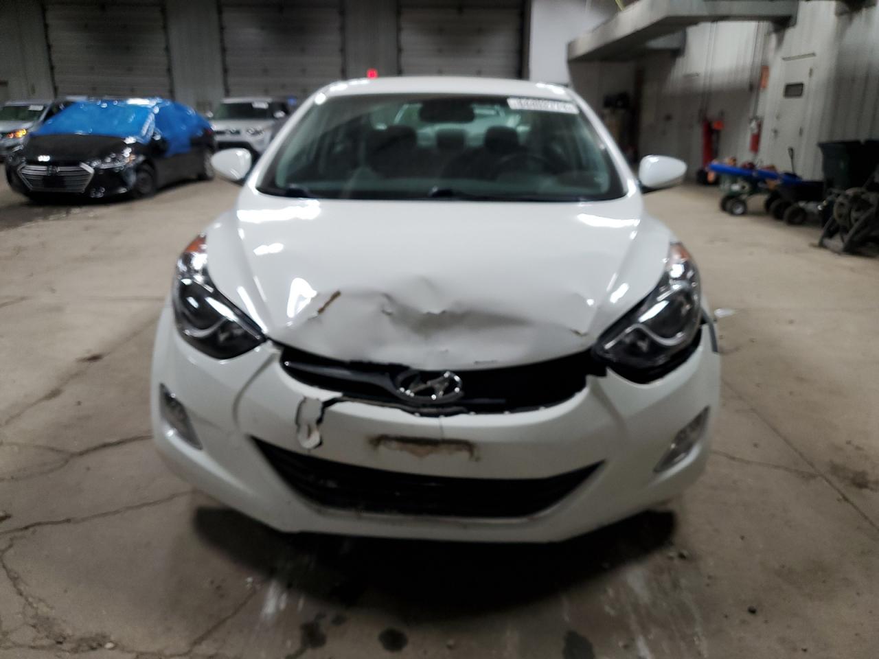 VIN 5NPDH4AE3DH404981 2013 HYUNDAI ELANTRA no.5