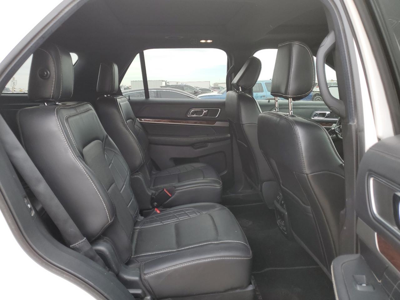 2019 Ford Explorer Platinum VIN: 1FM5K8HT0KGA71900 Lot: 85009924