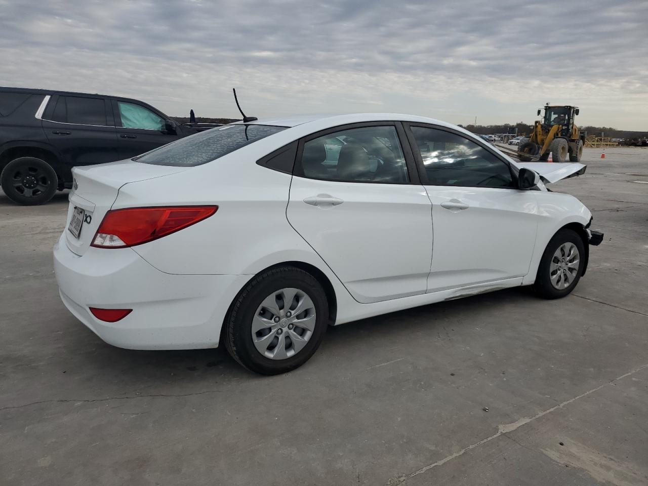 VIN KMHCT4AE5GU151288 2016 HYUNDAI ACCENT no.3