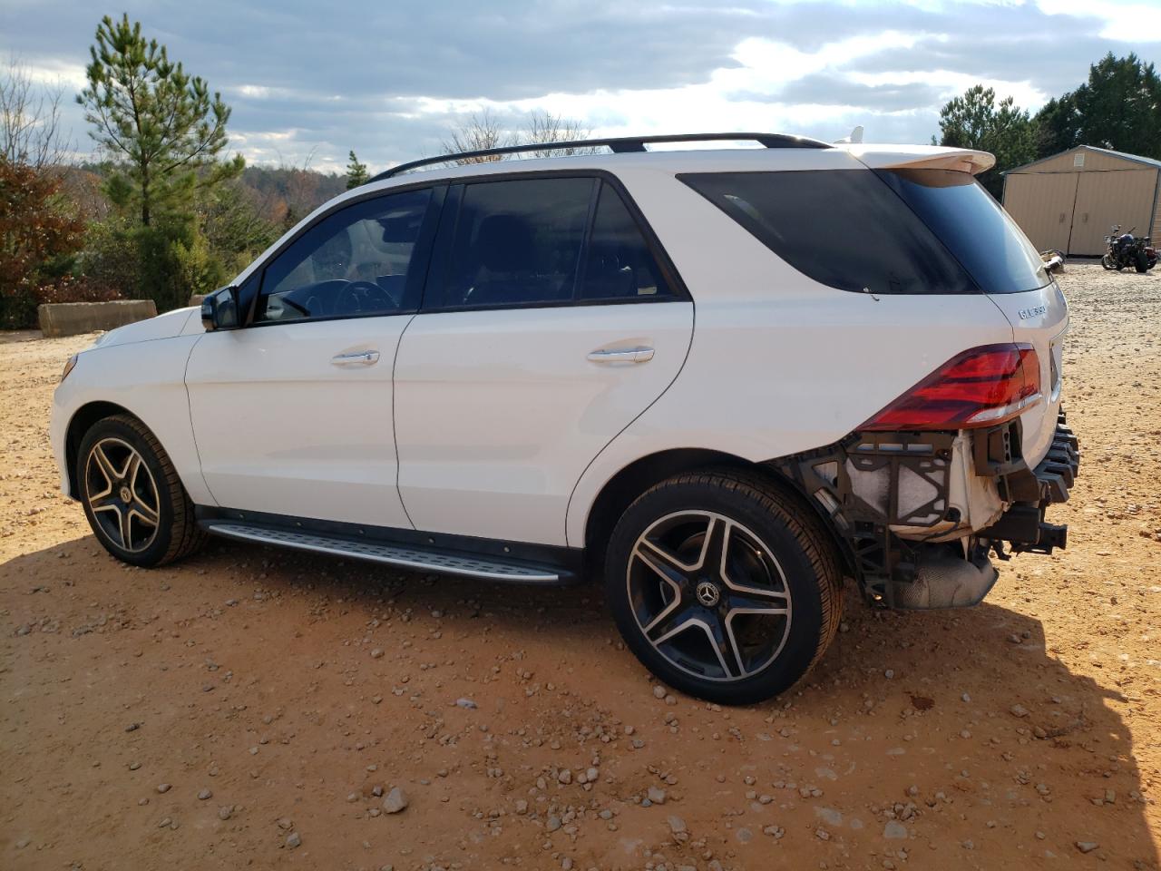 2018 Mercedes-Benz GLE - Image 2