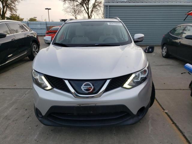  NISSAN ROGUE 2018 Silver