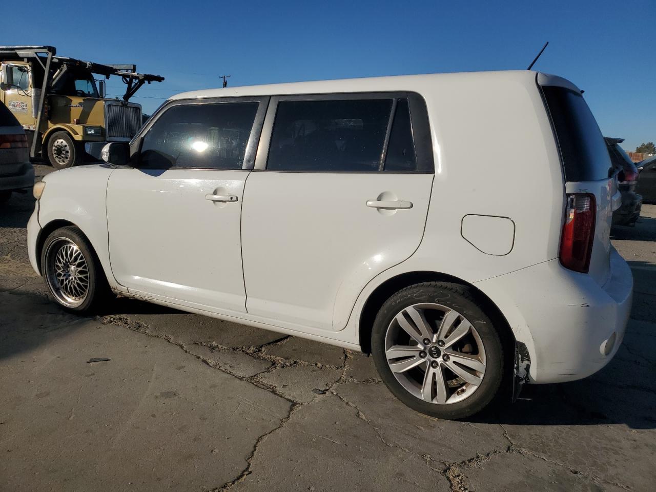 2008 Toyota xB - Image 2