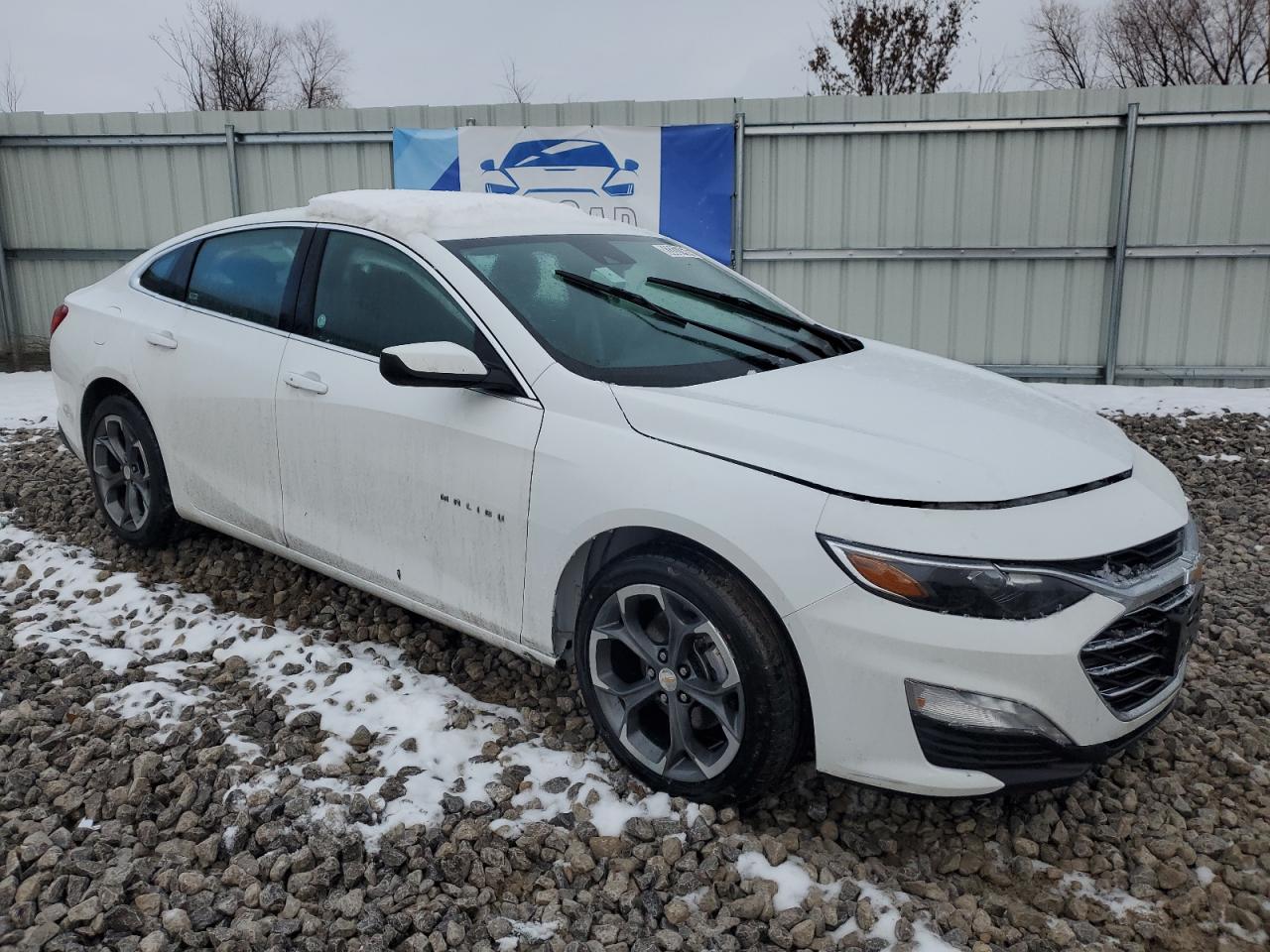 VIN 1G1ZD5ST7RF172822 2024 CHEVROLET MALIBU no.4