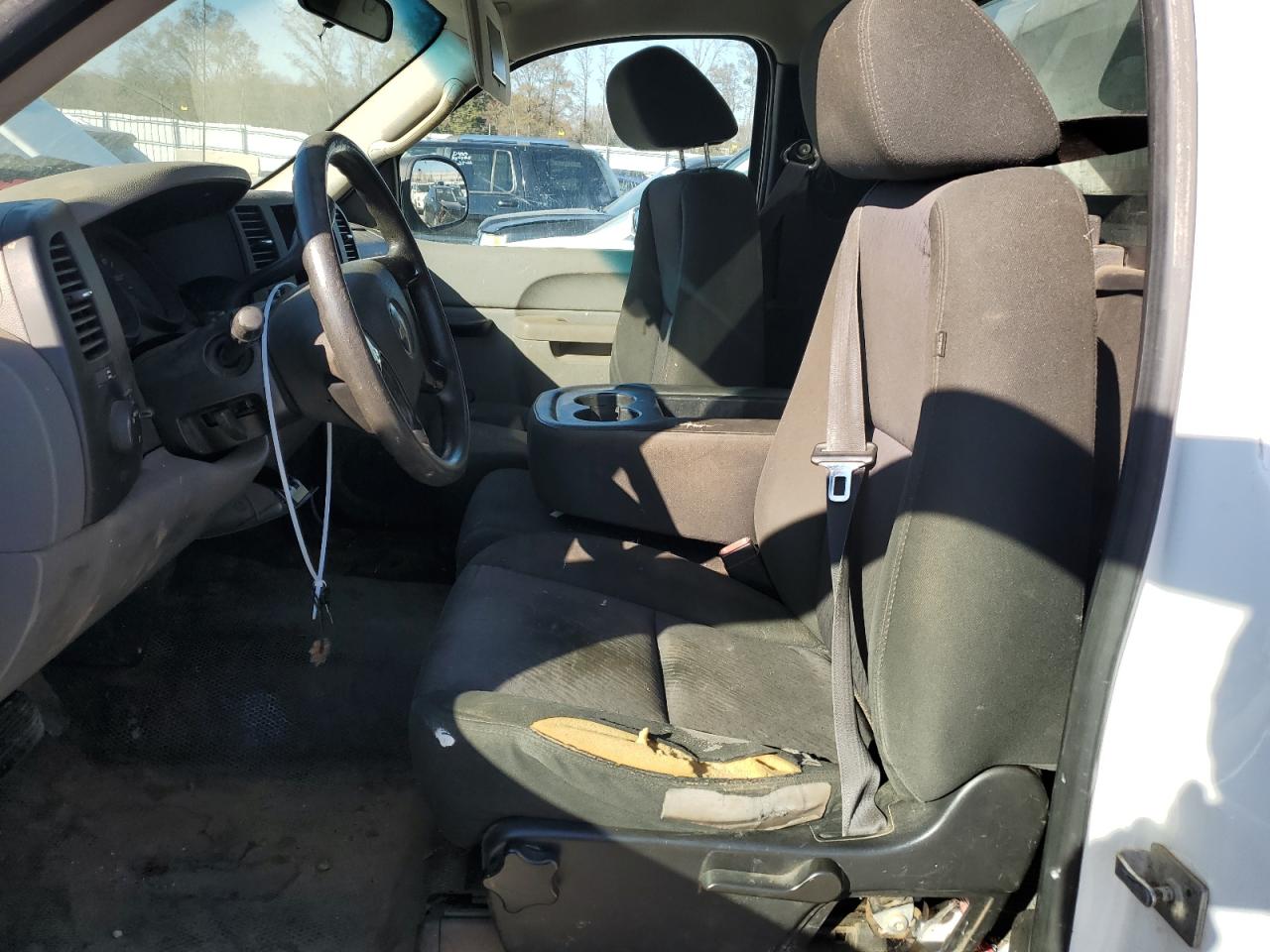 2012 Chevrolet Silverado - Image 7