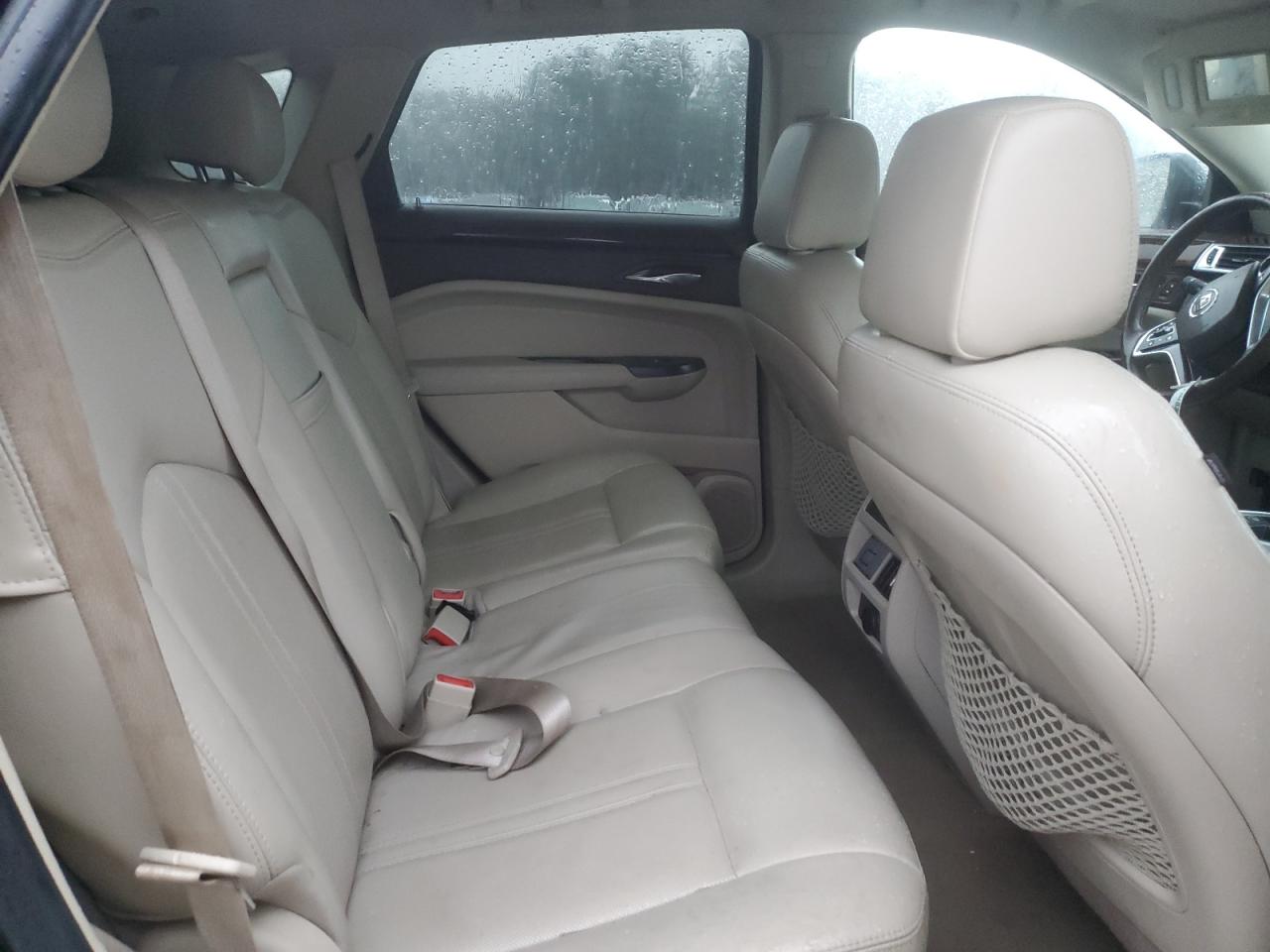 2016 Cadillac SRX - Image 11