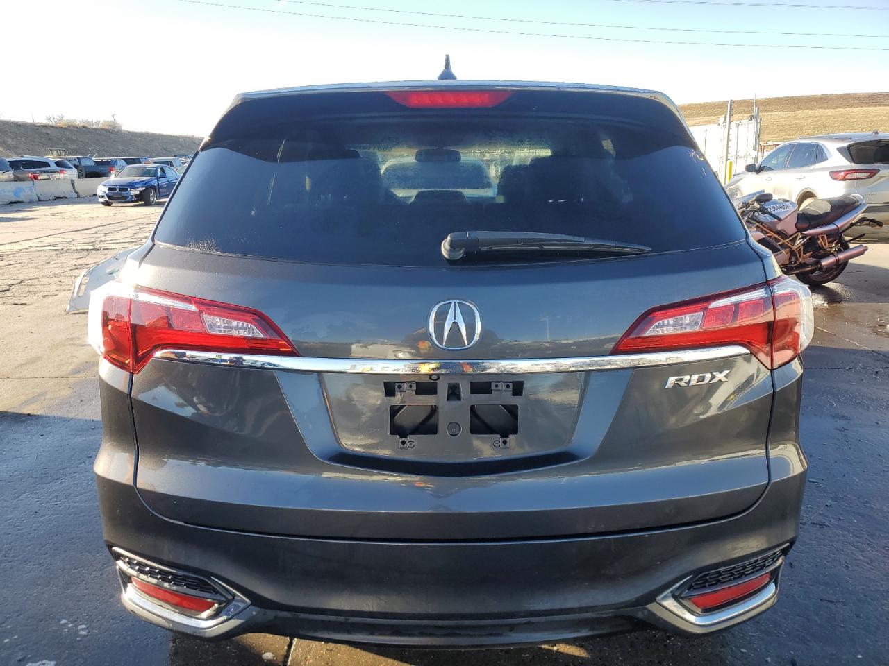 VIN 5J8TB3H58GL002999 2016 ACURA RDX no.6