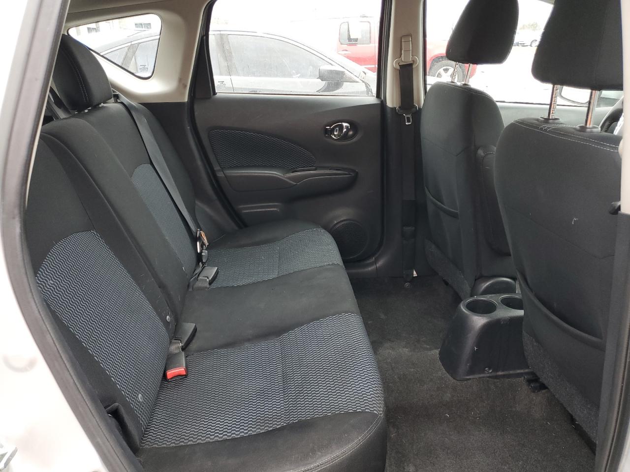 2015 Nissan Versa - Image 10