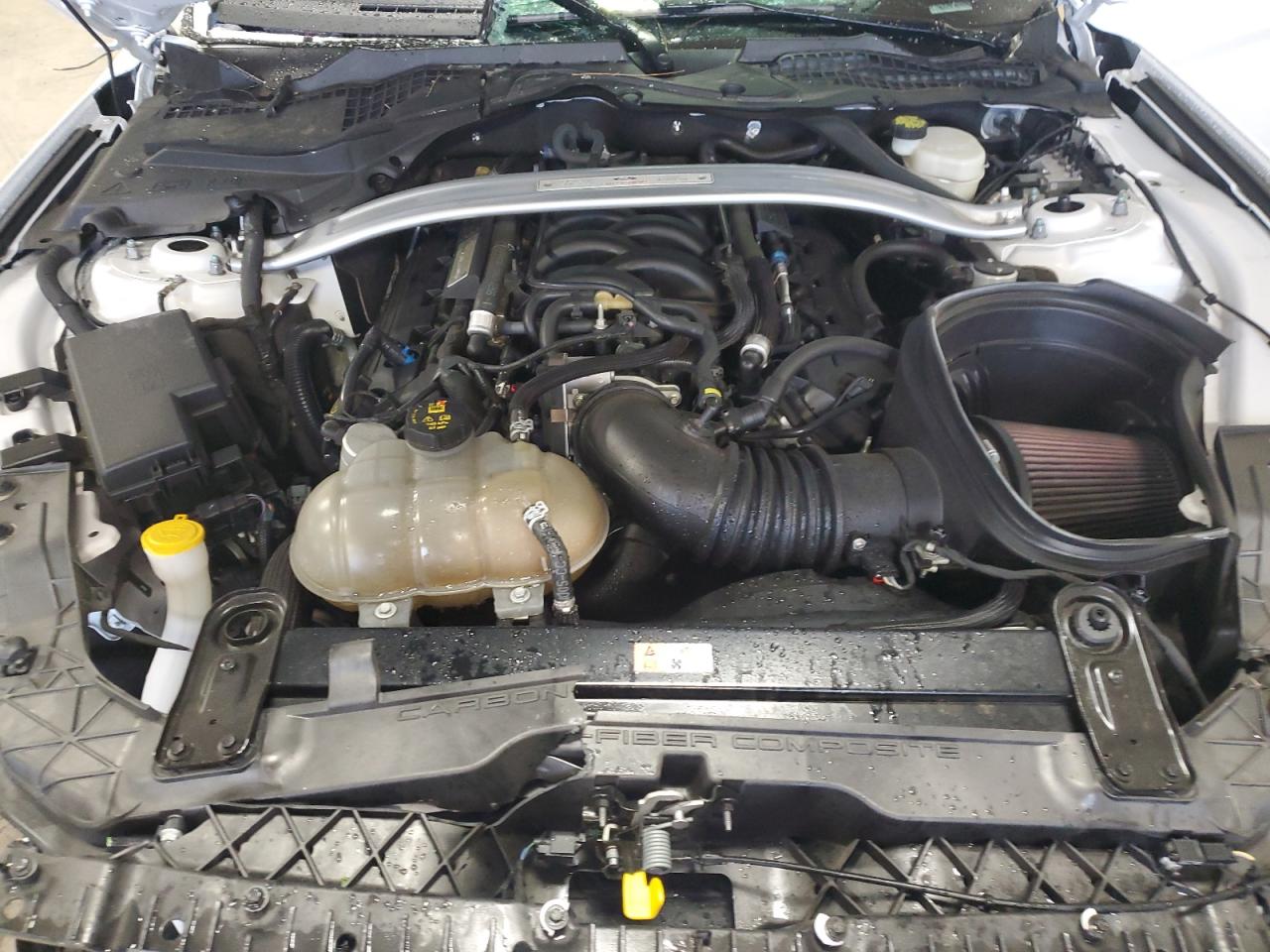 2016 Ford Mustang - Image 12