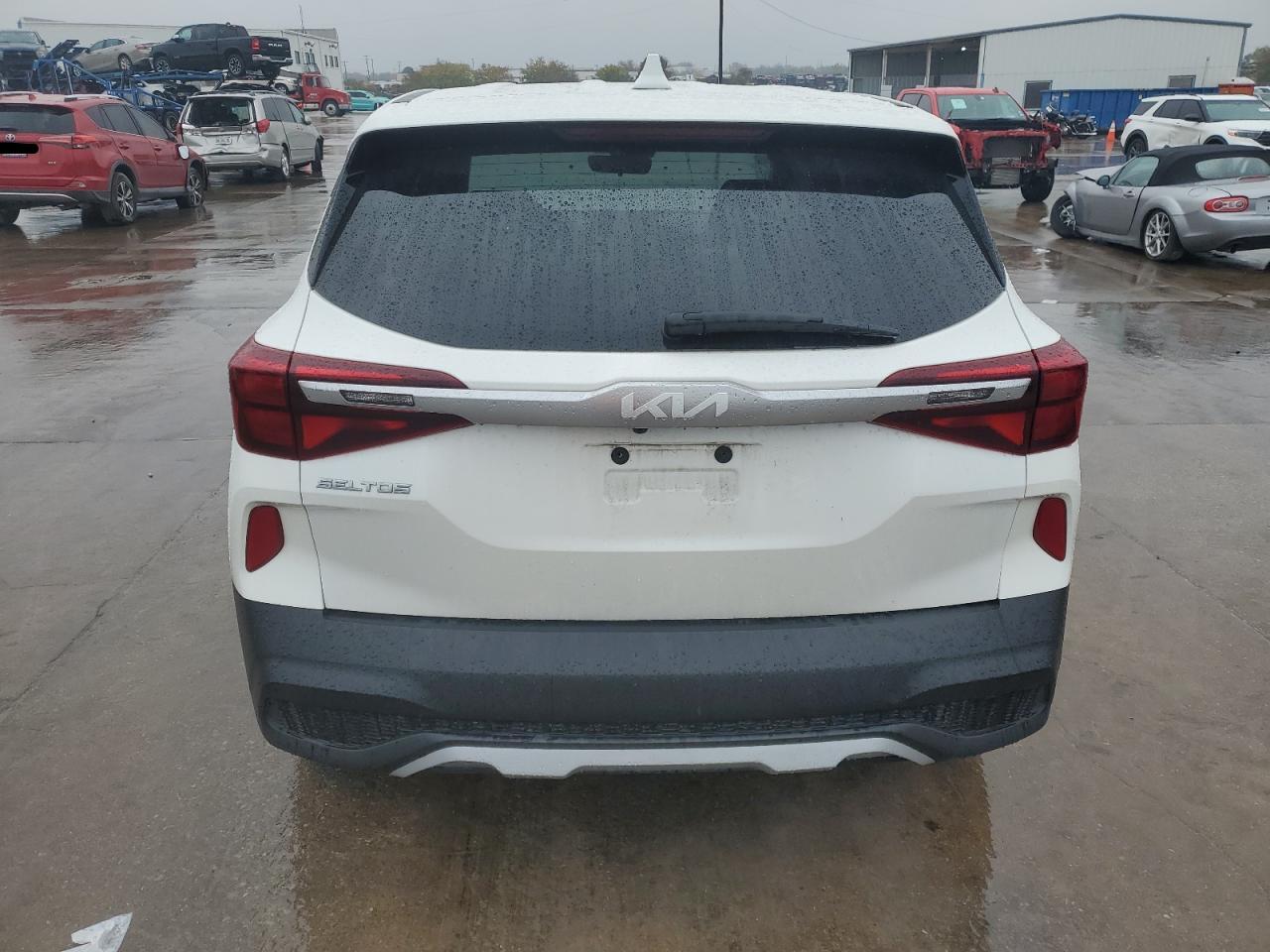 2023 Kia Seltos Lx VIN: KNDEPCAAXP7375583 Lot: 83098094