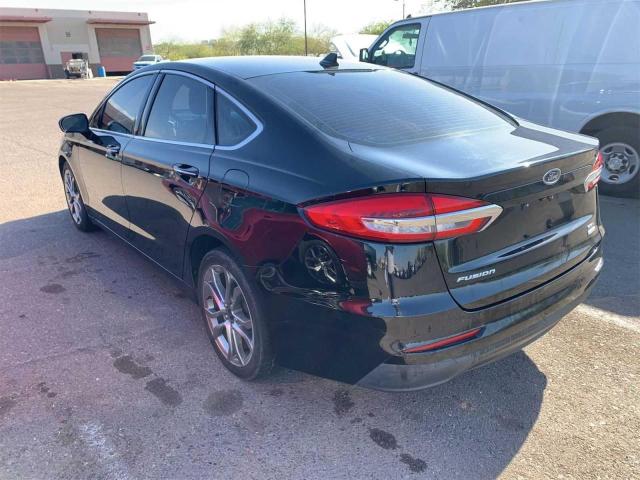  FORD FUSION 2019 Czarny