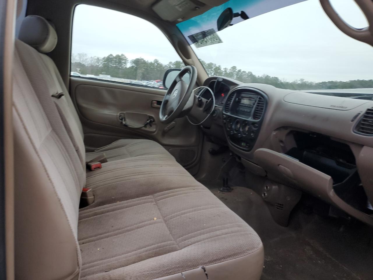 2003 Toyota Tundra - Image 10