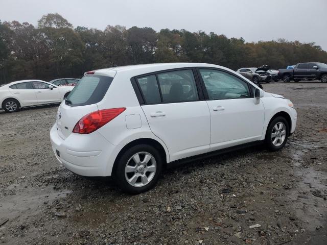  NISSAN VERSA 2012 Белы