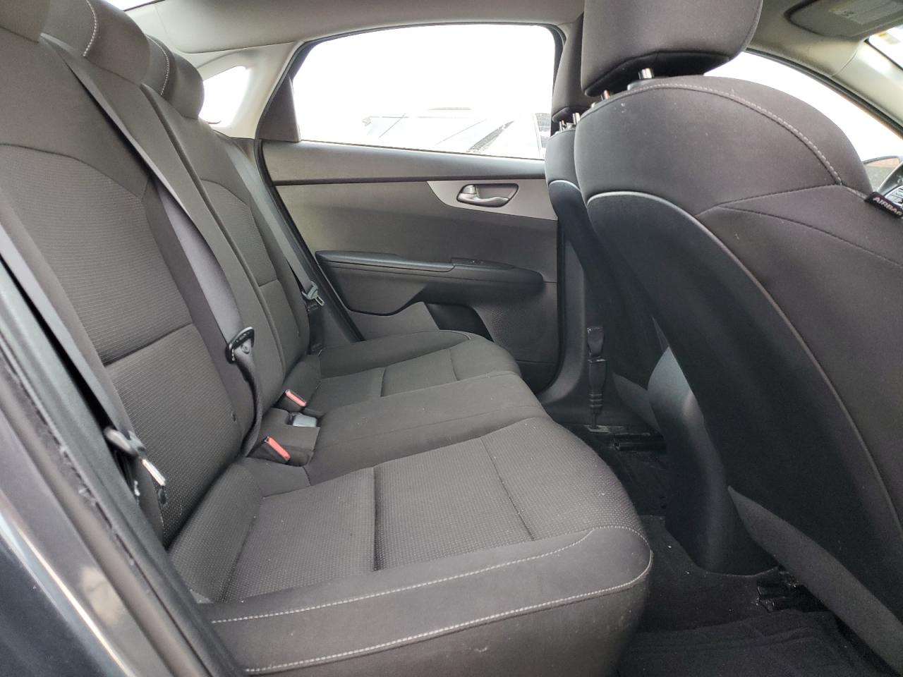 2020 Kia Forte - Image 10
