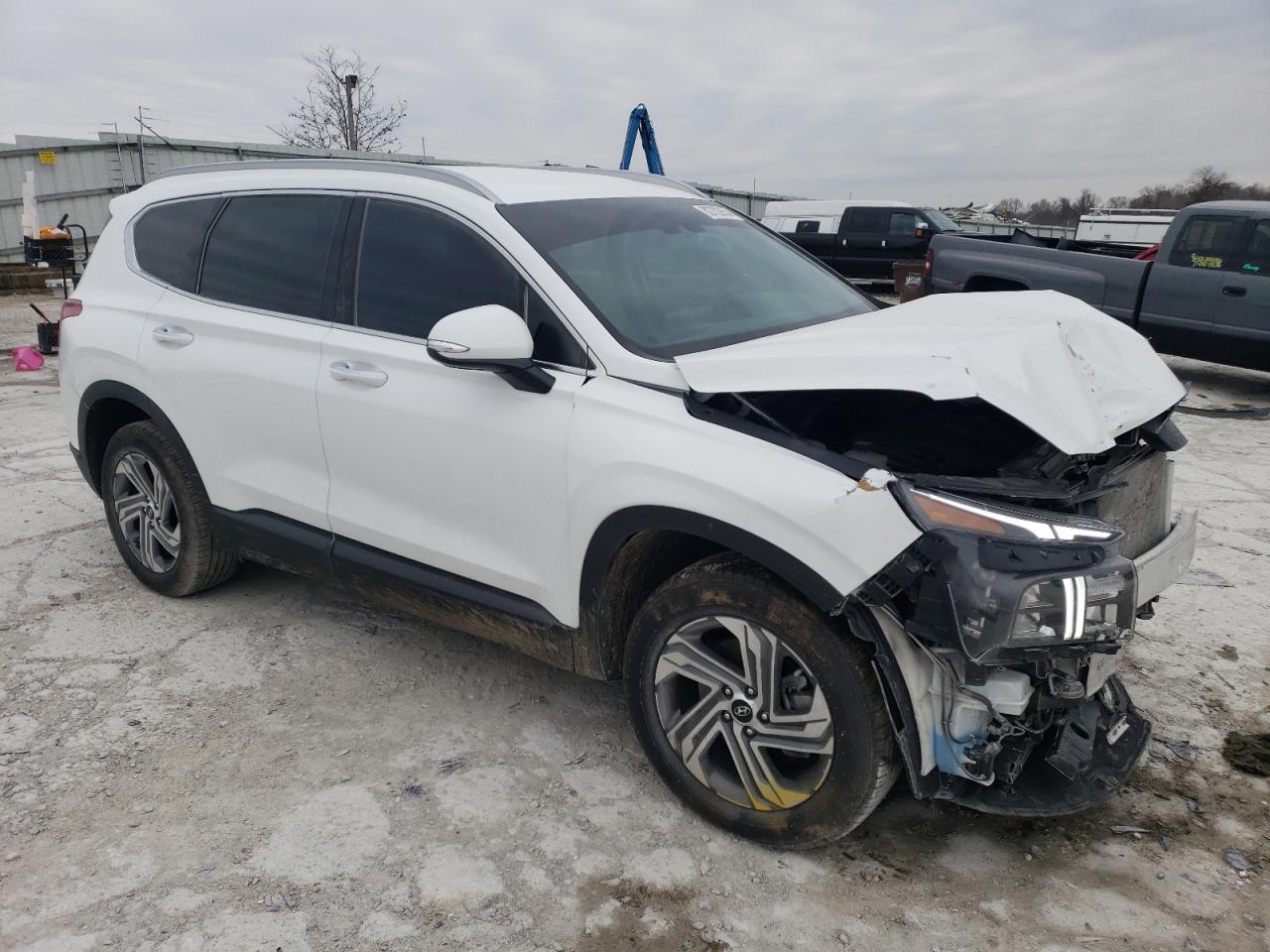 2023 Hyundai Santa Fe - Image 4