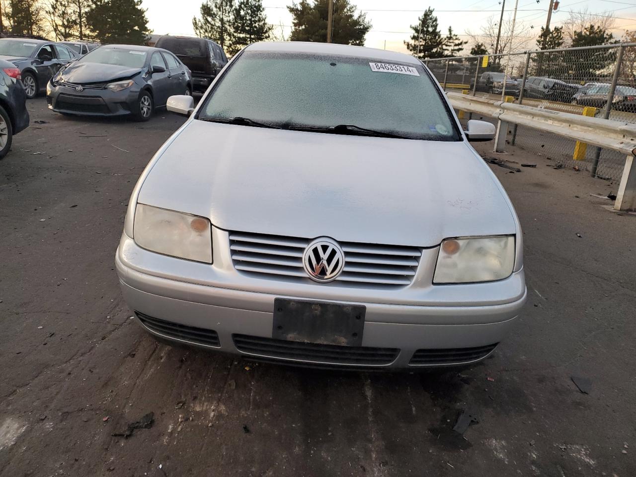 2002 Volkswagen Jetta - Image 5