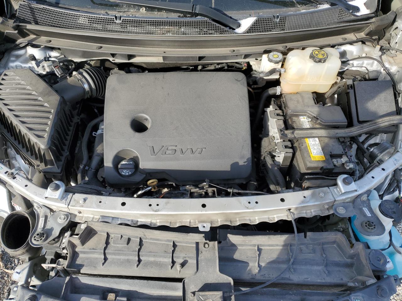 2020 Chevrolet Traverse - Image 12