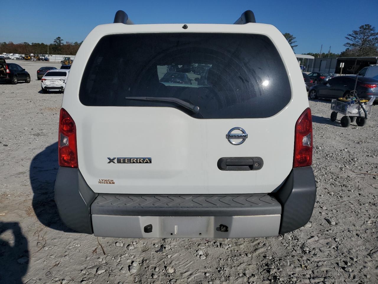 2015 Nissan XTerra - Image 6