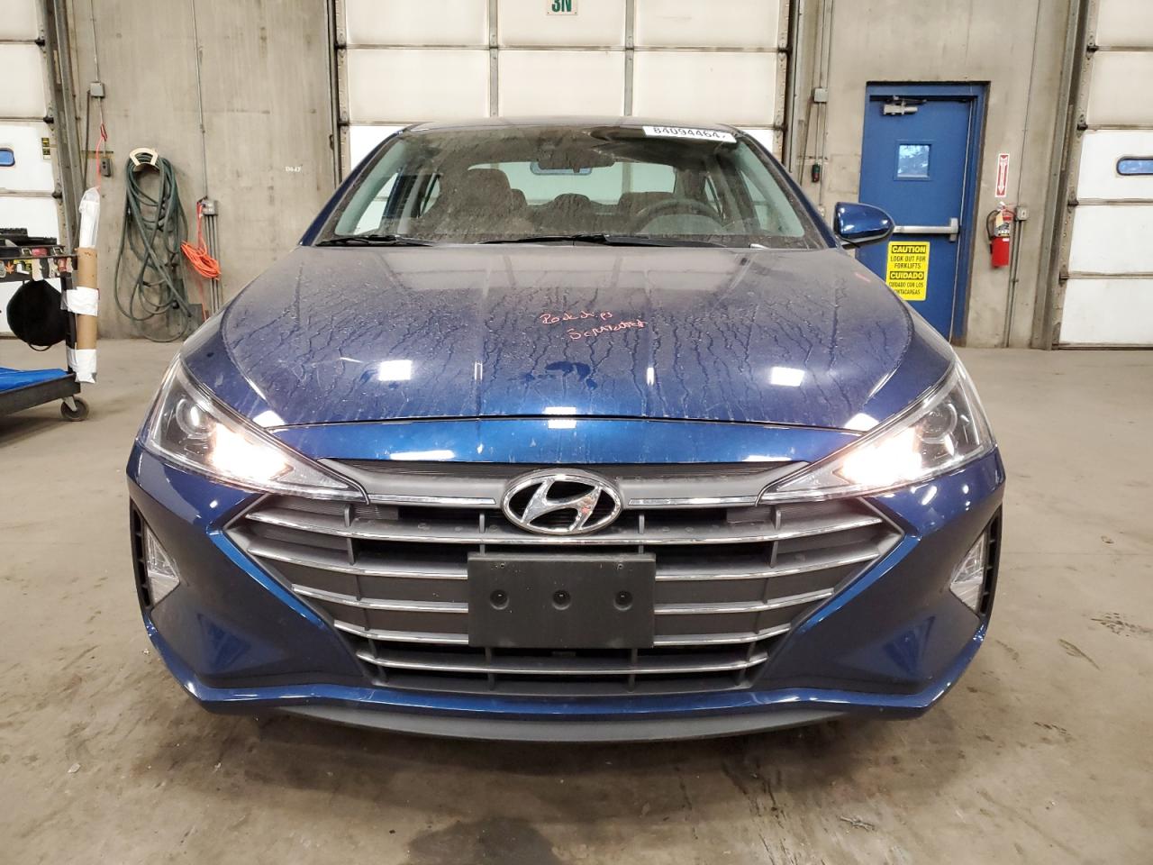 2019 Hyundai Elantra - Image 5