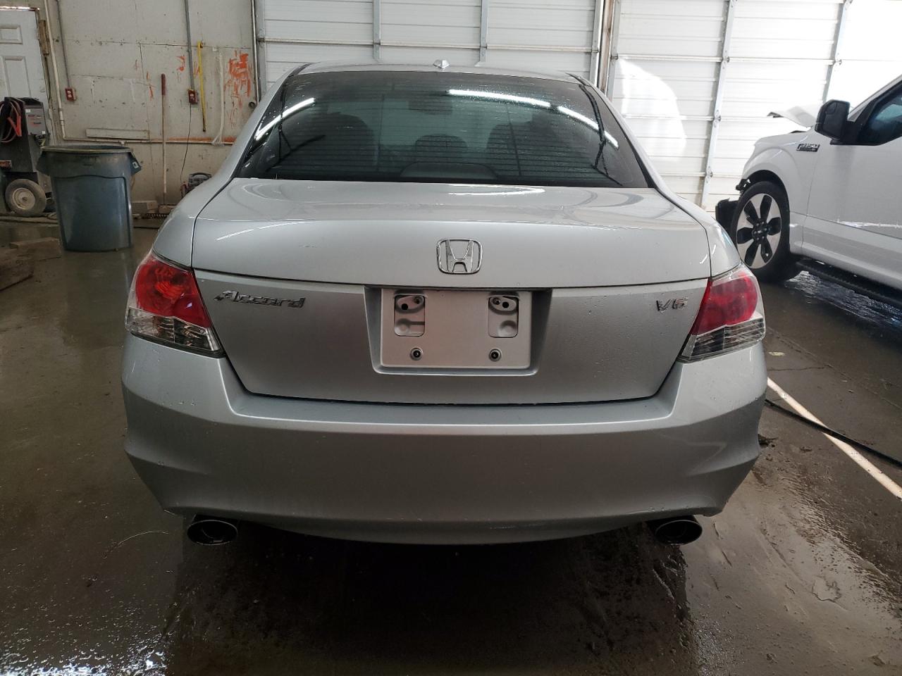 2010 Honda Accord - Image 6