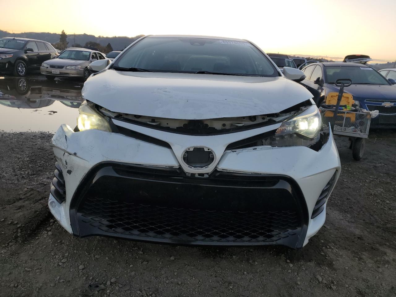 VIN 5YFBURHE3KP868262 2019 TOYOTA COROLLA no.5