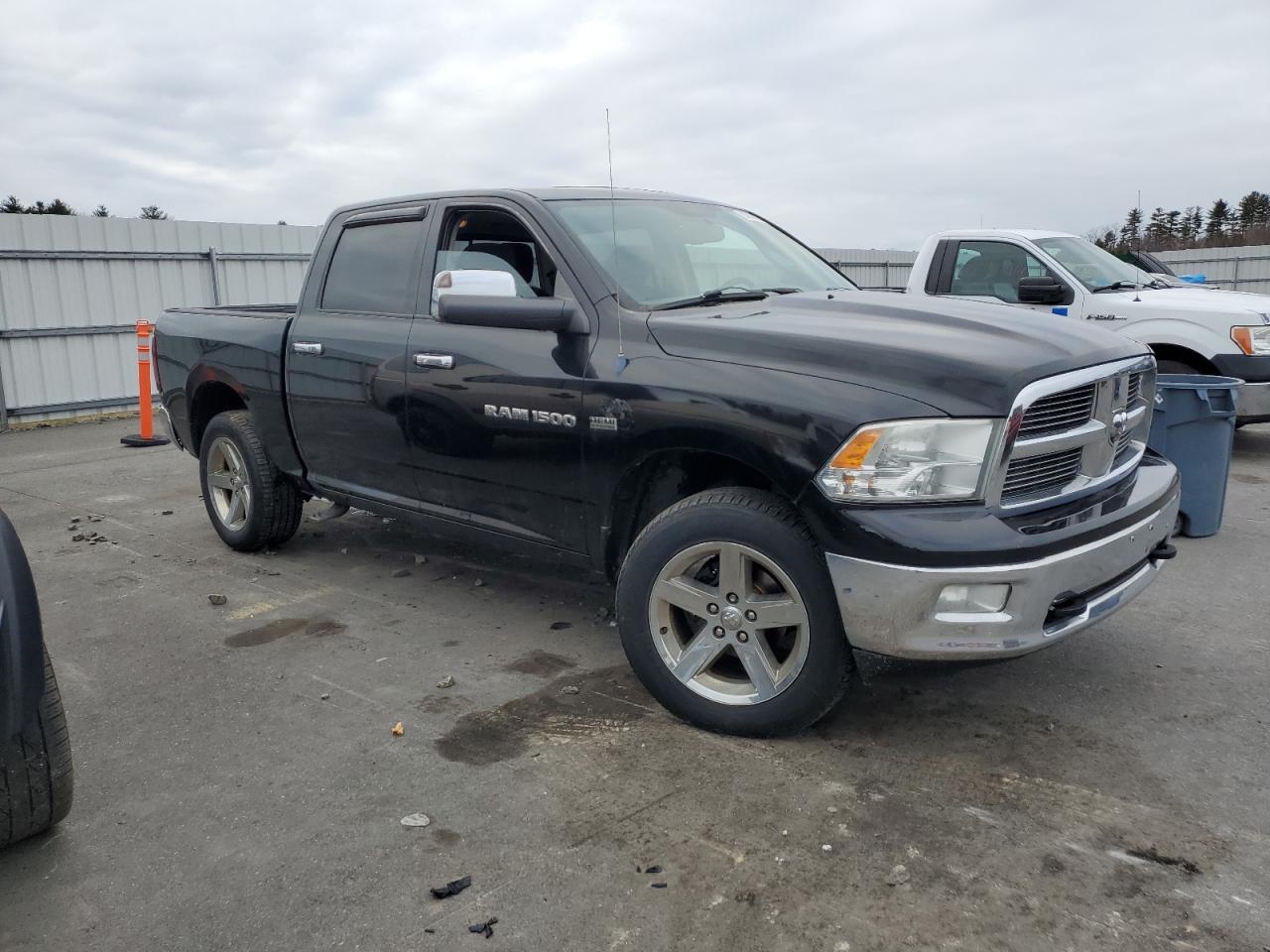 2011 Dodge RAM - Image 4