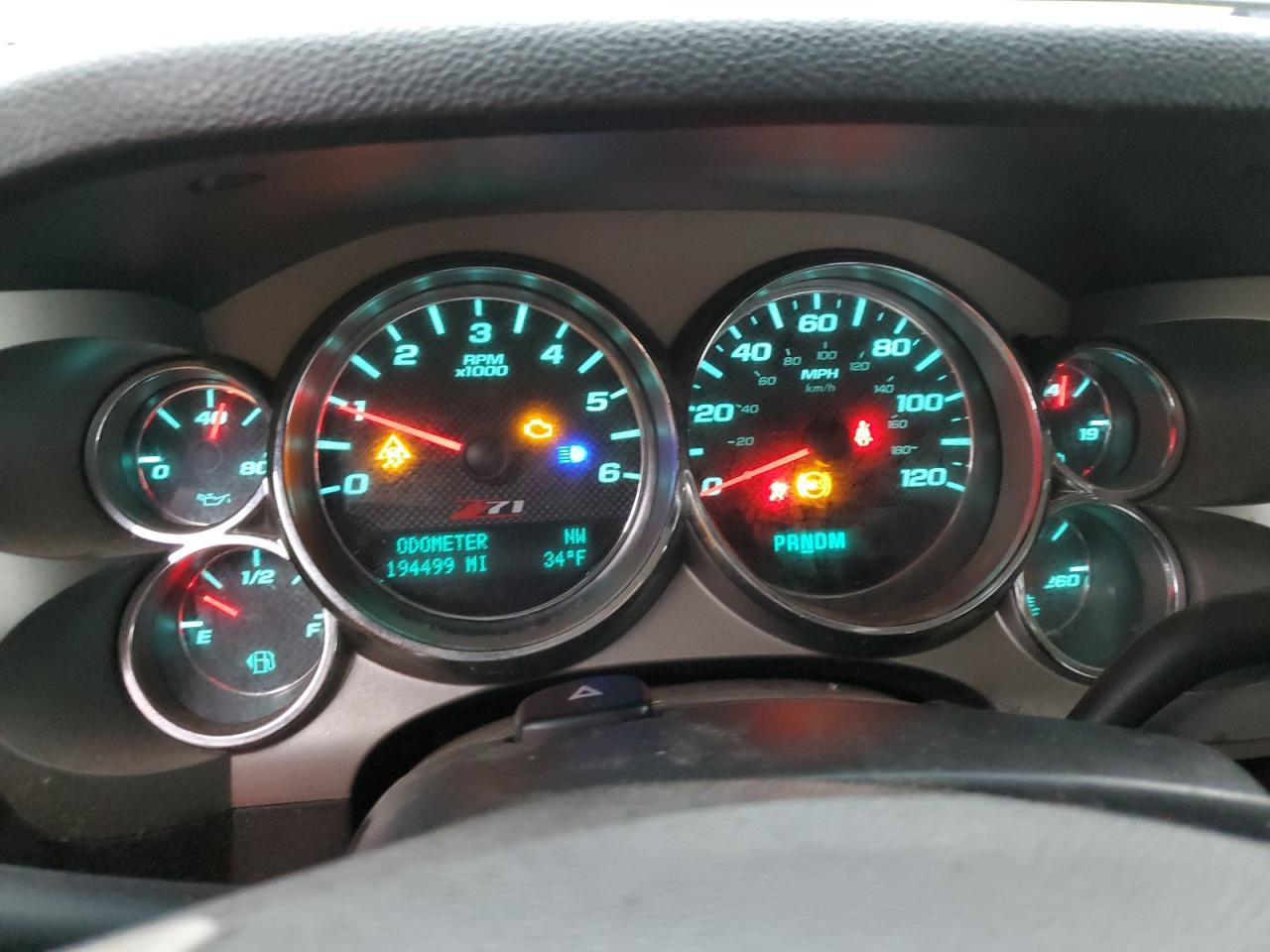 2010 Chevrolet Silverado - Image 9