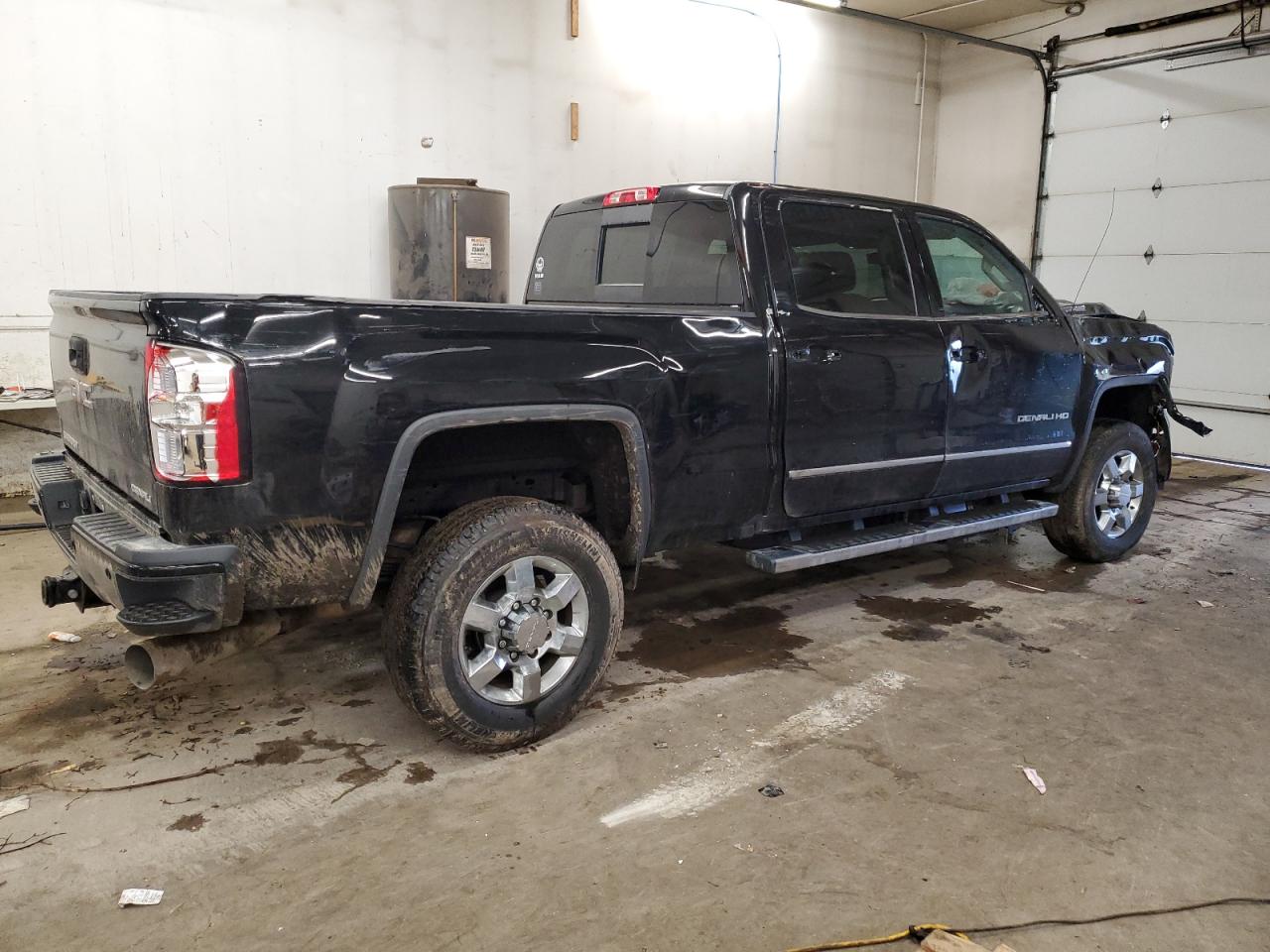 2019 GMC Sierra - Image 3