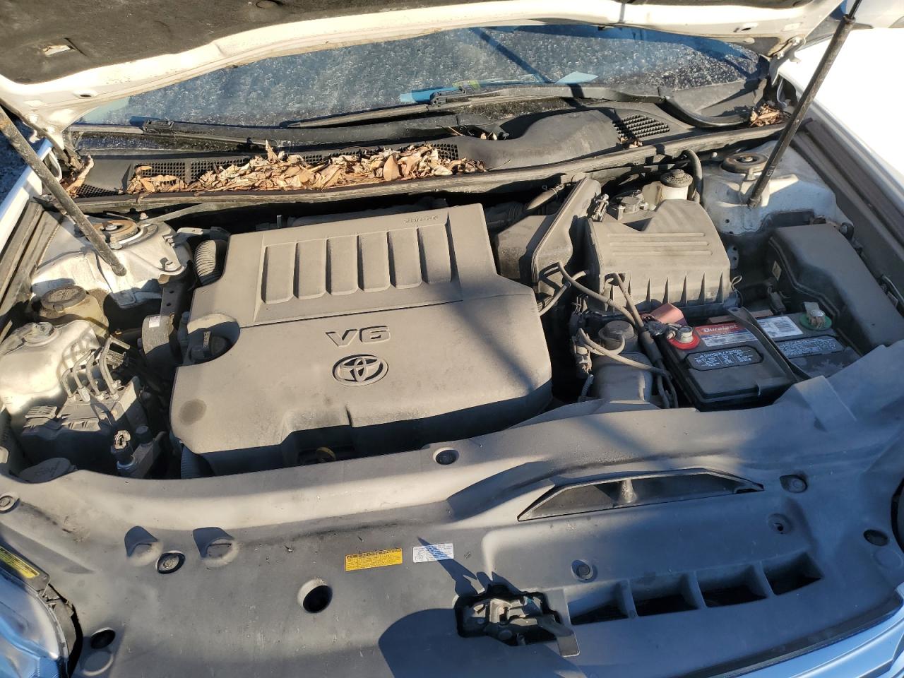 2012 Toyota Avalon - Image 11