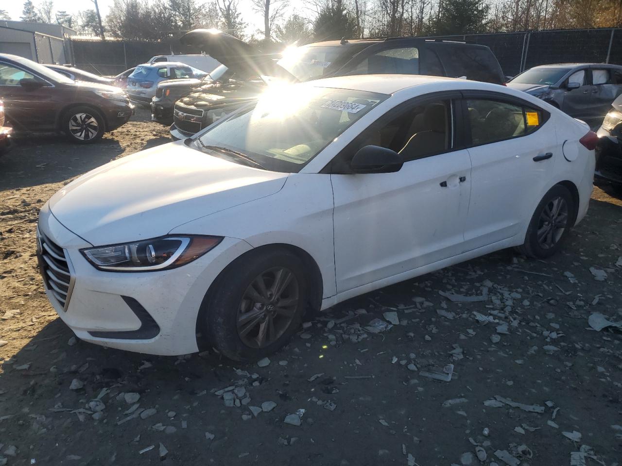 5NPD84LF1JH397708 2018 HYUNDAI ELANTRA - Image 1