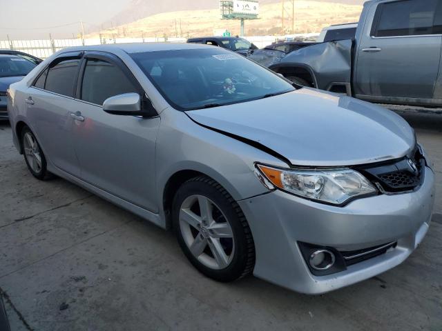  TOYOTA CAMRY 2014 Silver