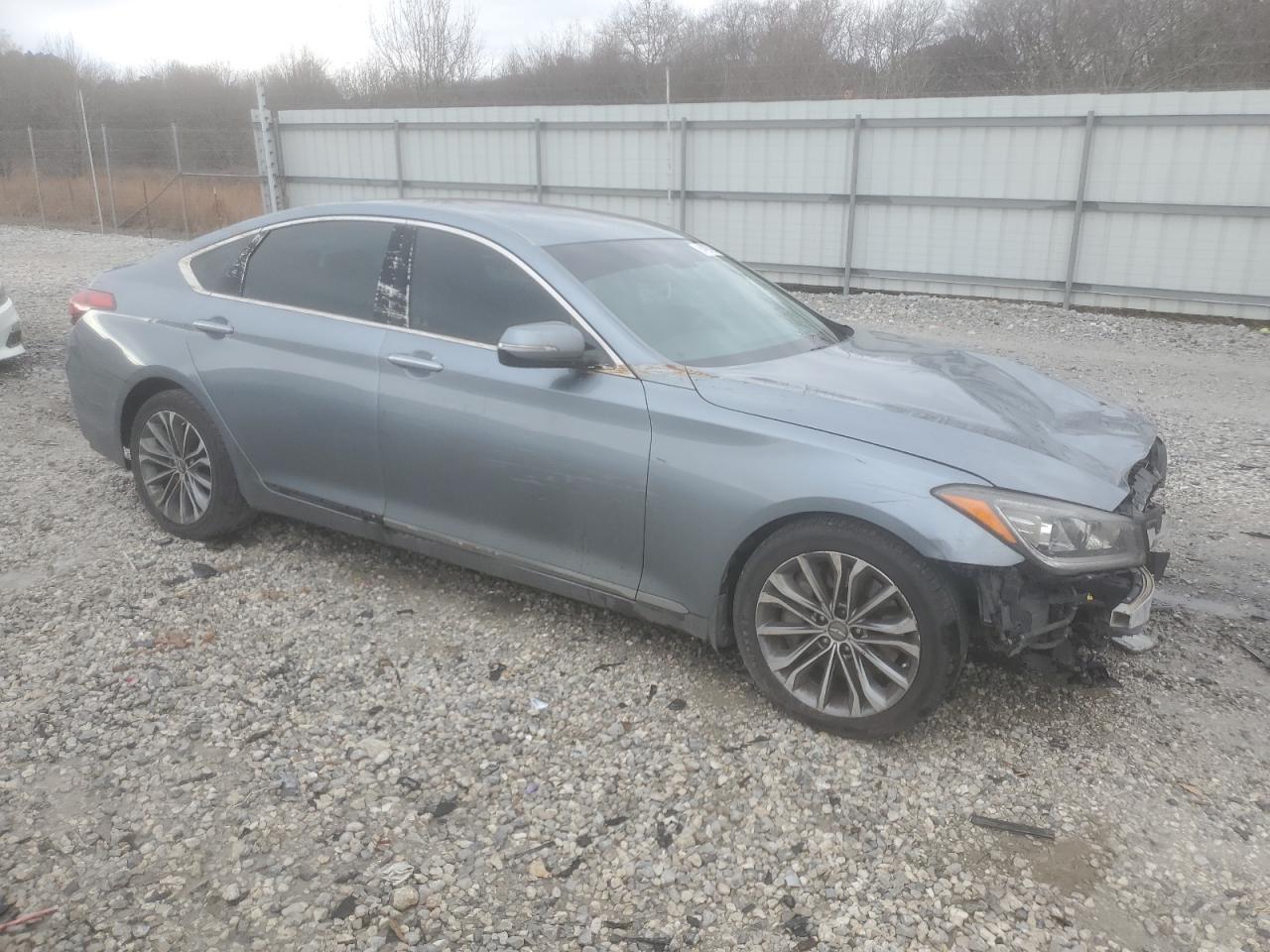 VIN KMHGN4JE1FU073795 2015 HYUNDAI GENESIS no.4