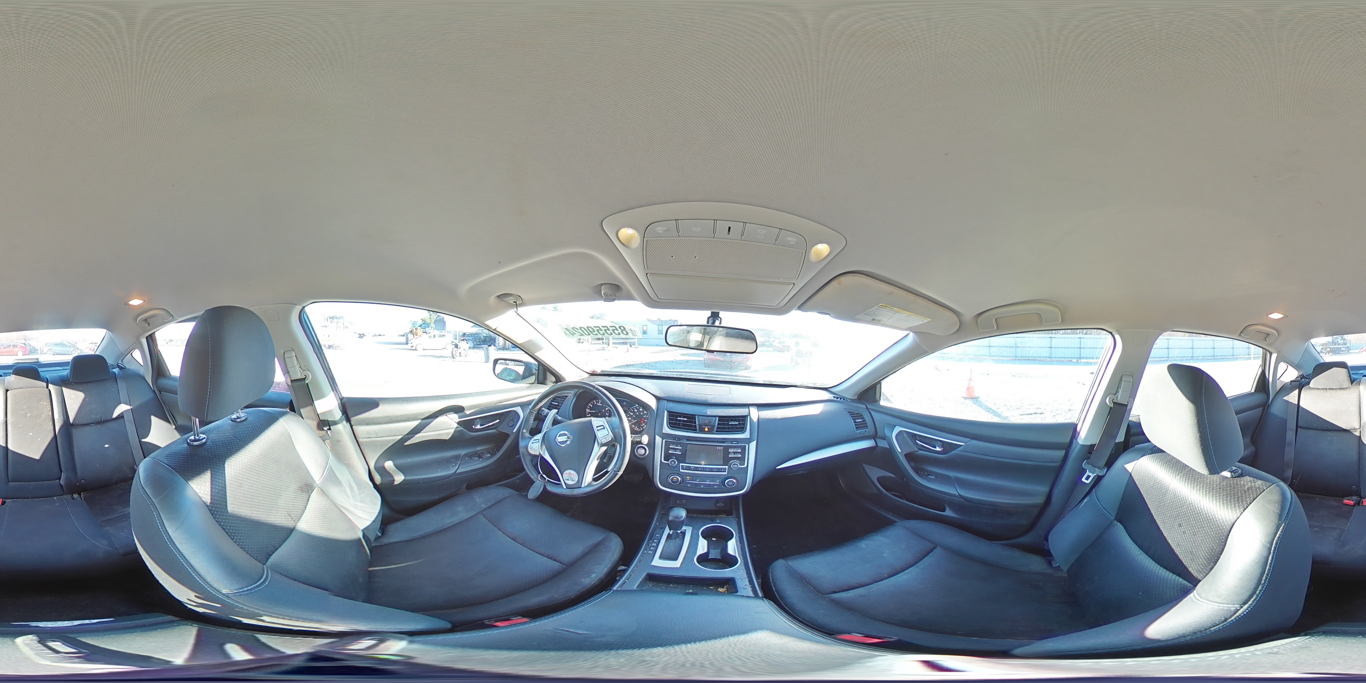 2017 Nissan Altima - Image 12