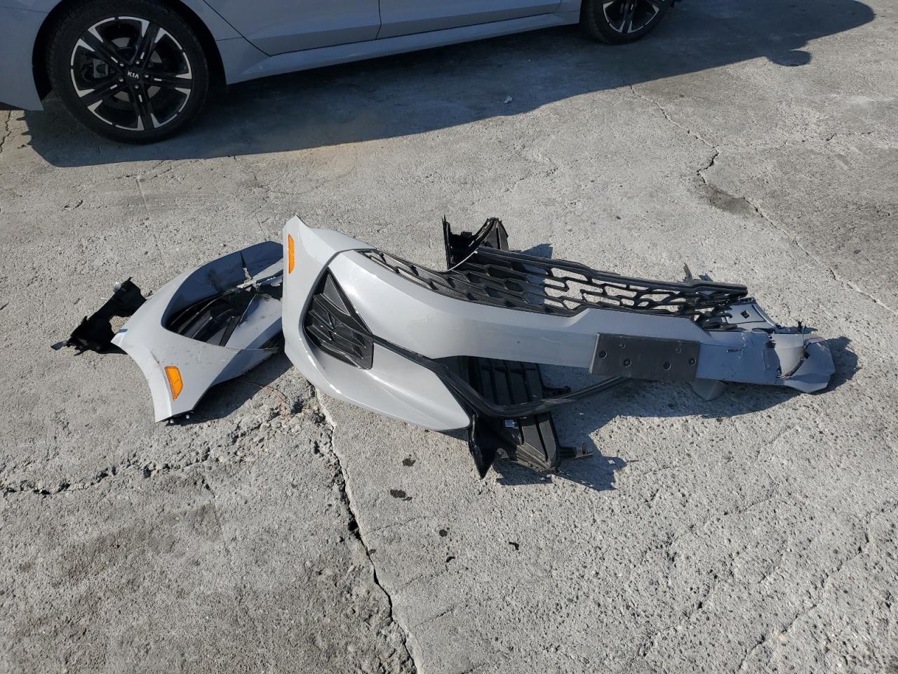 2021 Kia K5 - Image 12