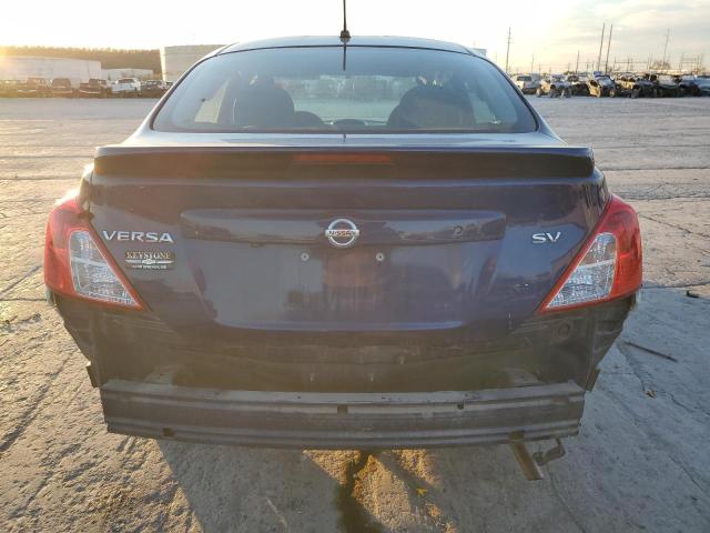  NISSAN VERSA 2019 Granatowy