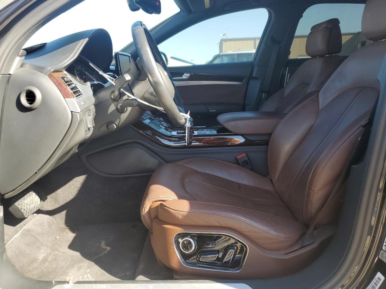 2014 Audi A8 - Image 7