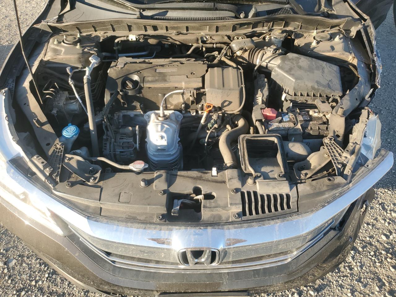 VIN 1HGCR2F38HA024358 2017 HONDA ACCORD no.11